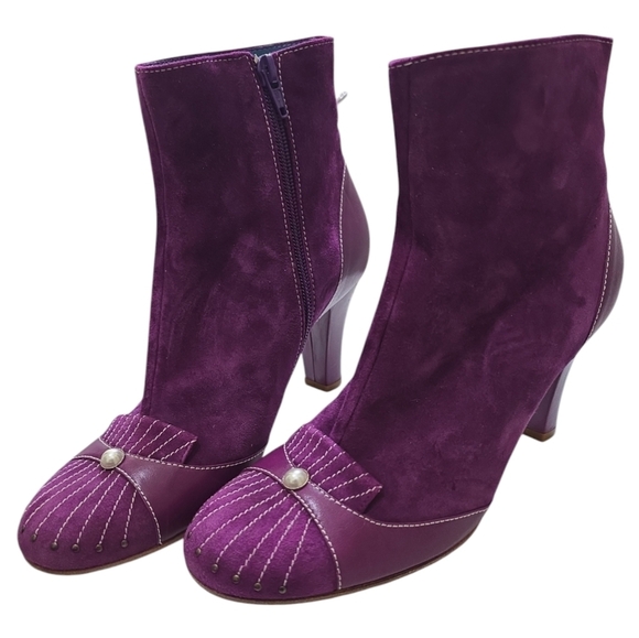 Marc Jacobs Purple Suede Ankle Boots 8 Vintage Inspired Heeled Leather Retro - Picture 1 of 9